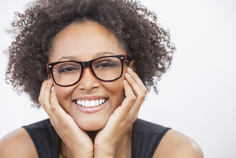 Woman Smiling with No Toothache